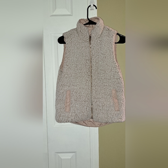 Thread & Supply Jackets & Blazers - Thread and Supply women's reversible vest.